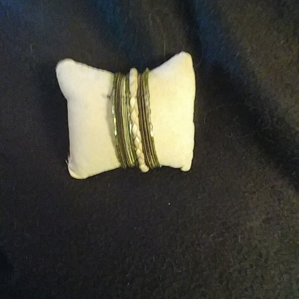 Bracelet